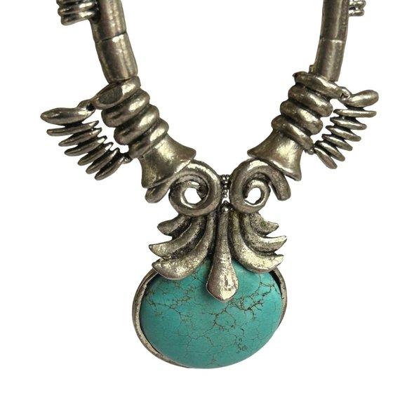 Silver Tone Howlite Statement Bib Necklace Southwestern - Picture 2 of 8